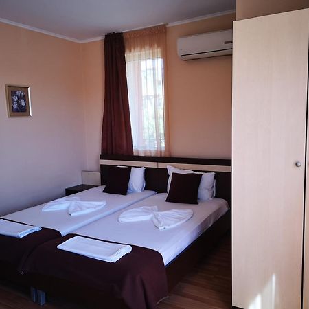 Respekt Guest House Slantschew brjag Zimmer foto